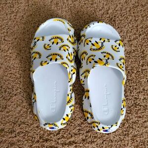 Champion Meloso Squish Smile Slides Sandals Men’s Size 9